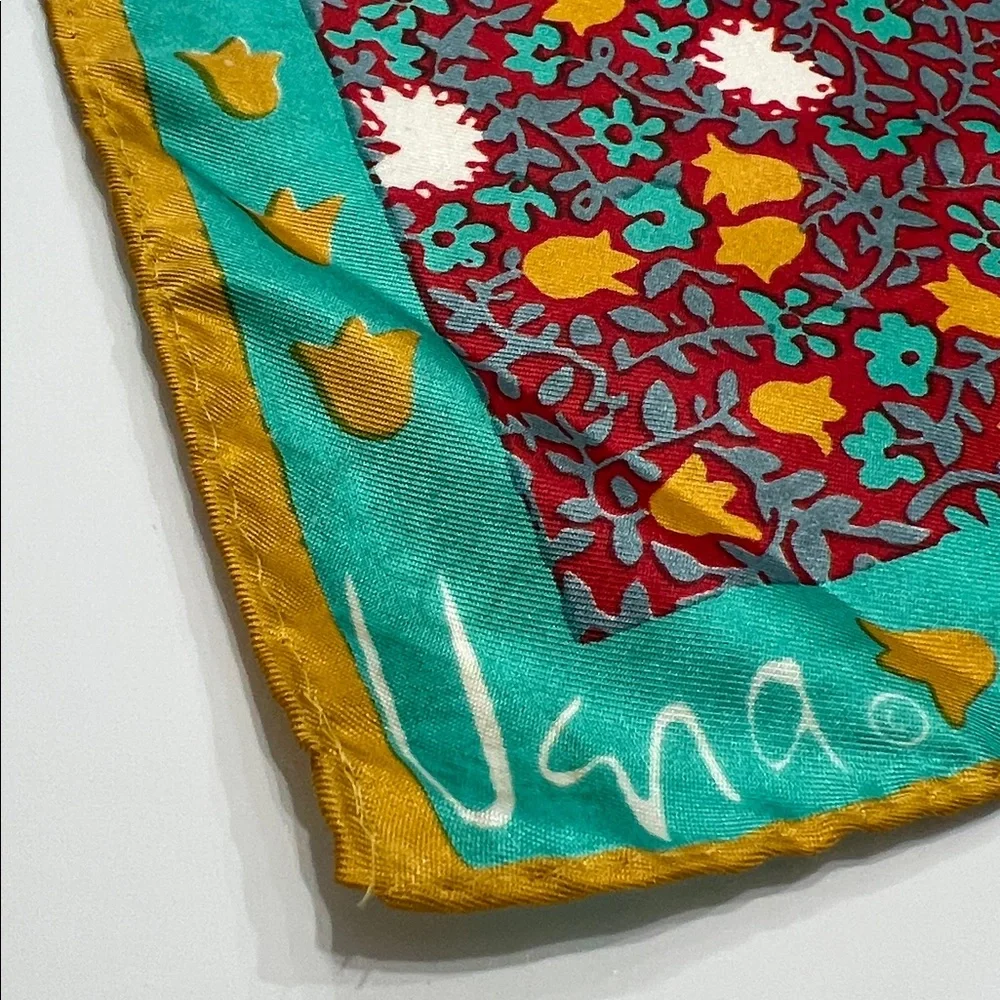 Vintage Vera Neumann Floral Patterned Silk Scarf  rayon silk blend 25“ square